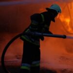 РФ атаковала Одессу дронами: вспыхнули пожары в домах и общежитии