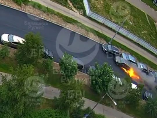 Смертельний вибух у Підмосков’ї: машину розірвало у дворі житлового кварталу (відео)
